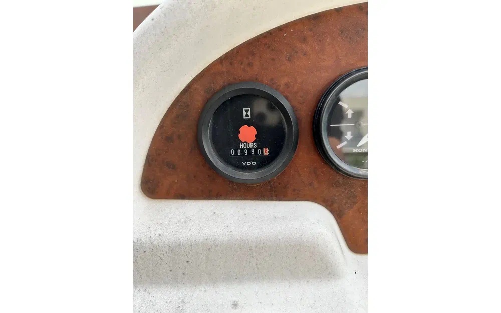 slider 23 Jeanneau Cap Camarat 755