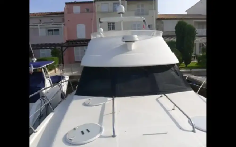 slider 6 Riviera  42 Fly