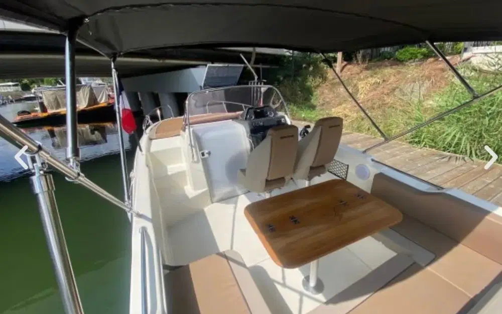 slider 2 Quicksilver Activ 755 Sundeck