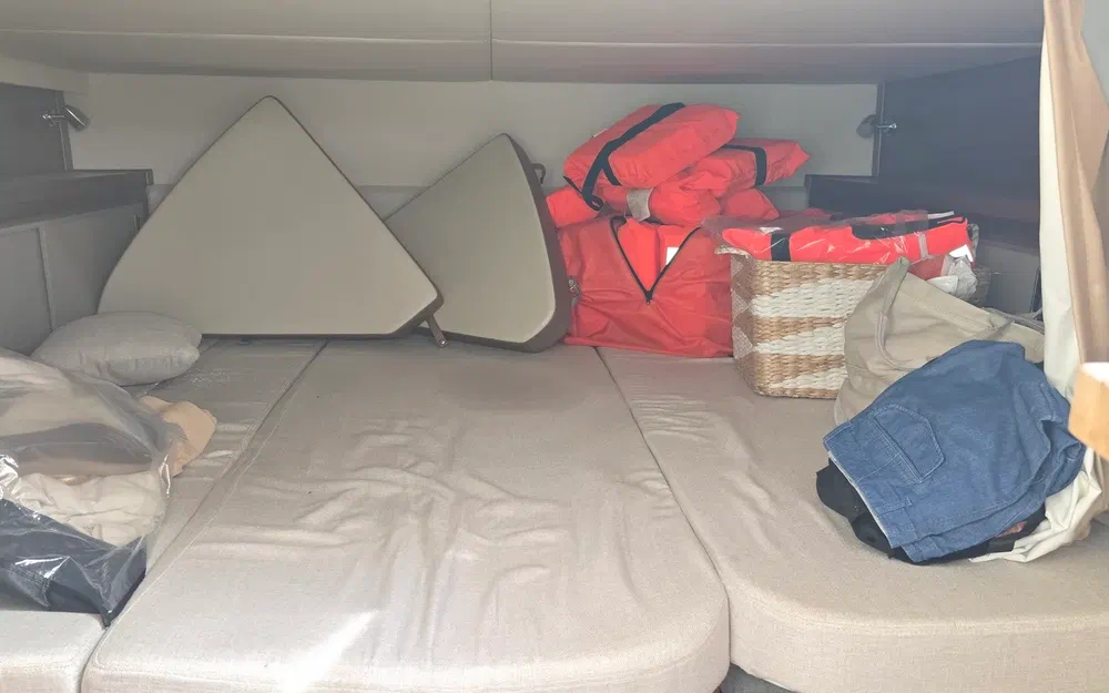 slider 13 Sea Ray 320 Sundancer