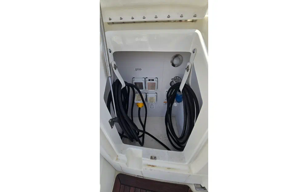 slider 15 Sea Ray 320 Sundancer