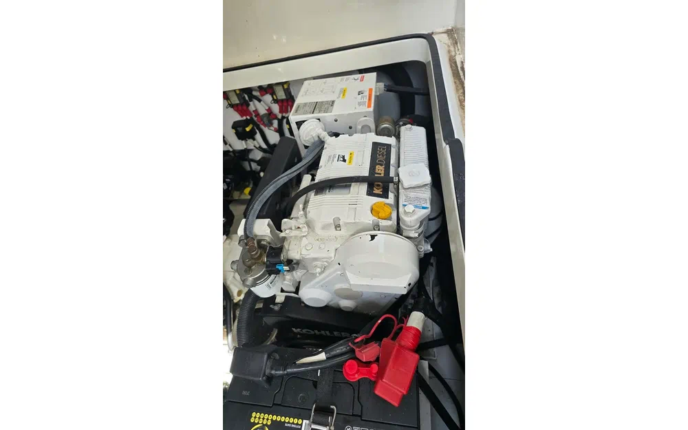 slider 17 Sea Ray 320 Sundancer