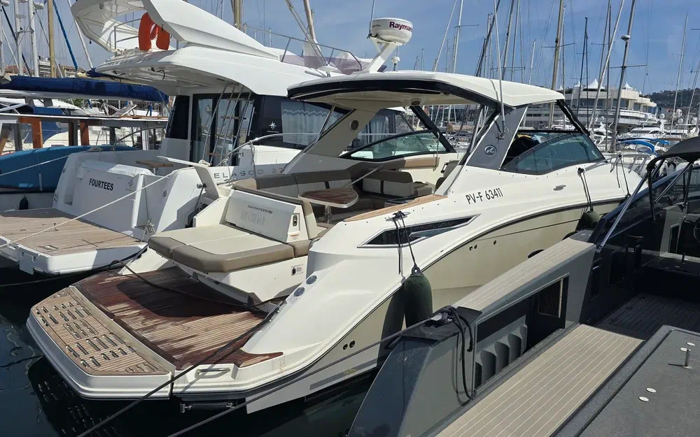 slider 0 Sea Ray 320 Sundancer