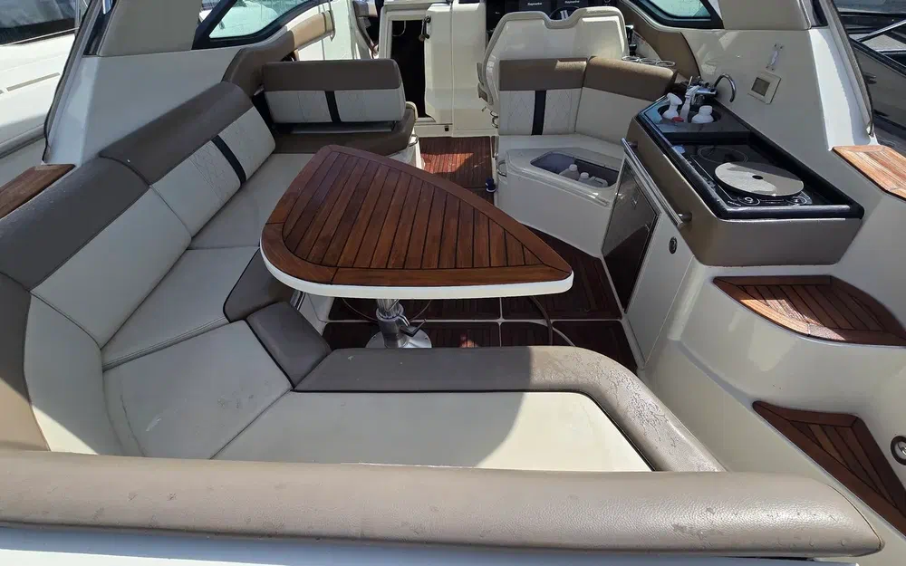 slider 8 Sea Ray 320 Sundancer