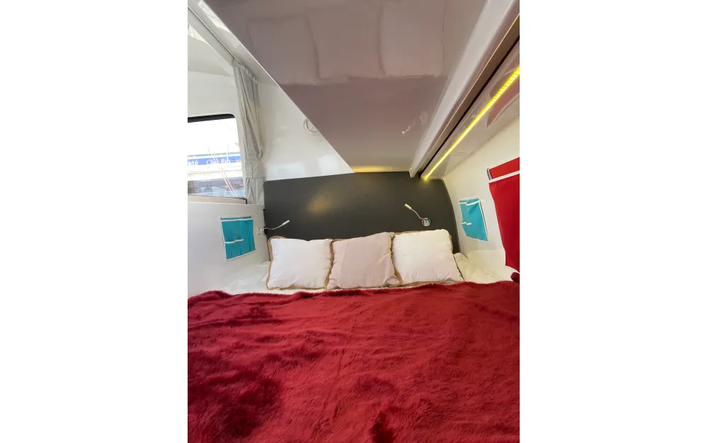 slider 38 Neel Trimarans Neel 43 - null