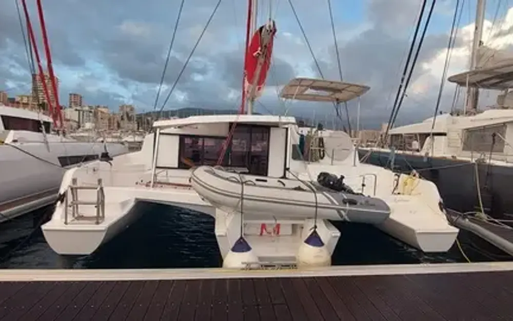 slider 3 Neel Trimarans Neel 43 - null