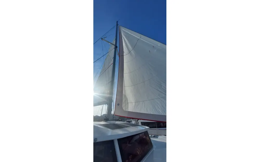 slider 6 Neel Trimarans Neel 43 - null