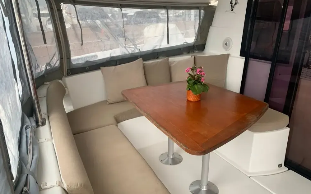 slider 7 Fountaine Pajot Lipari 41
