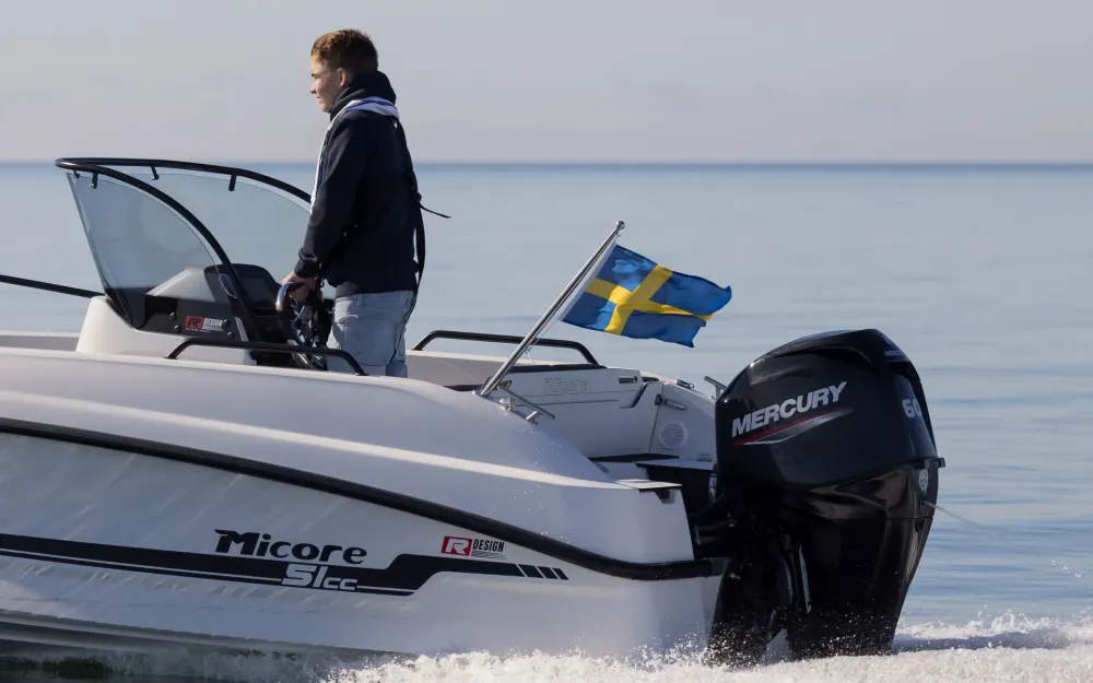 slider 1 Fourstroke 60 CV EFI
