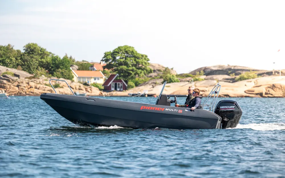 slider 1 Fourstroke 80 CV EFI