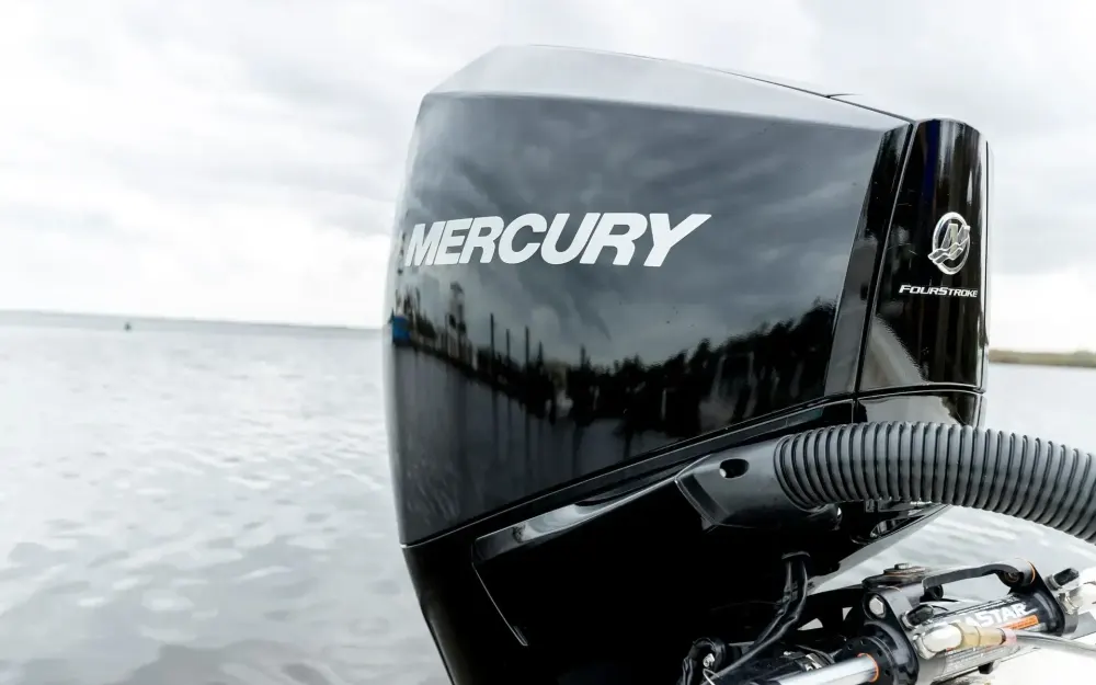 slider 2 Fourstroke 175 CV V6 EFI