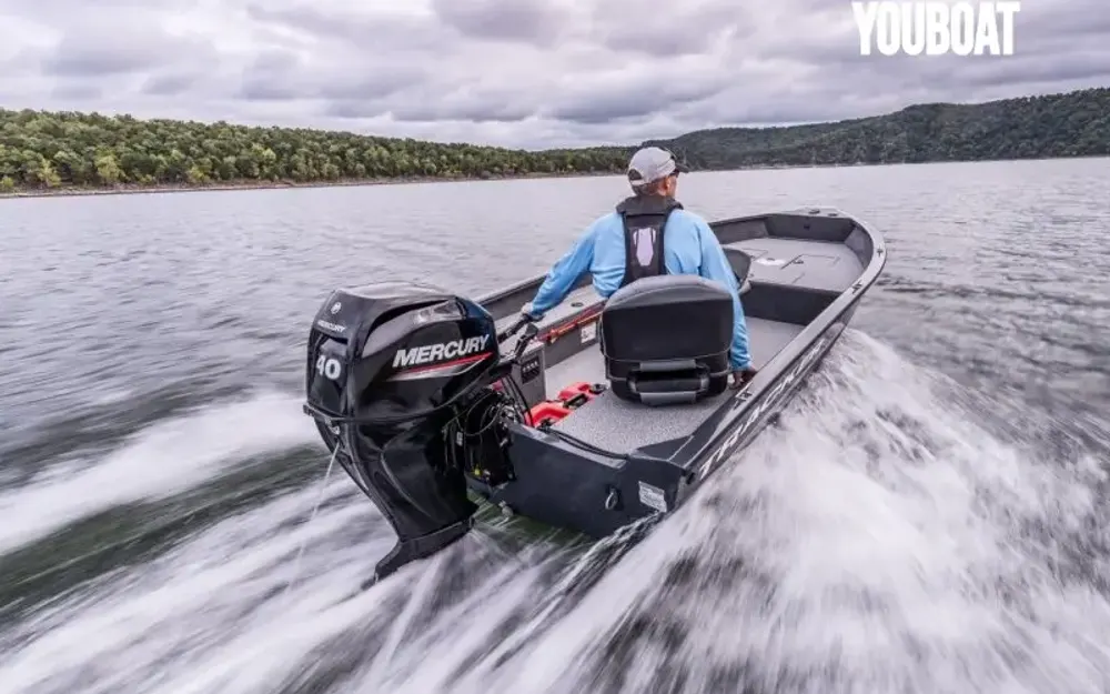 slider 0 Fourstroke 40 CV EFI