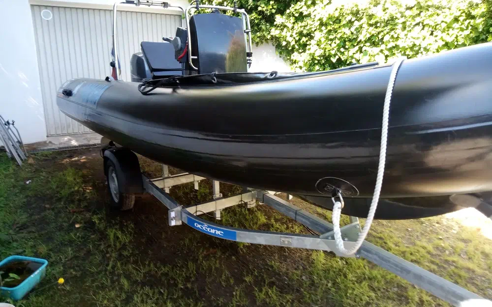 slider 6 Capelli Tempest 500