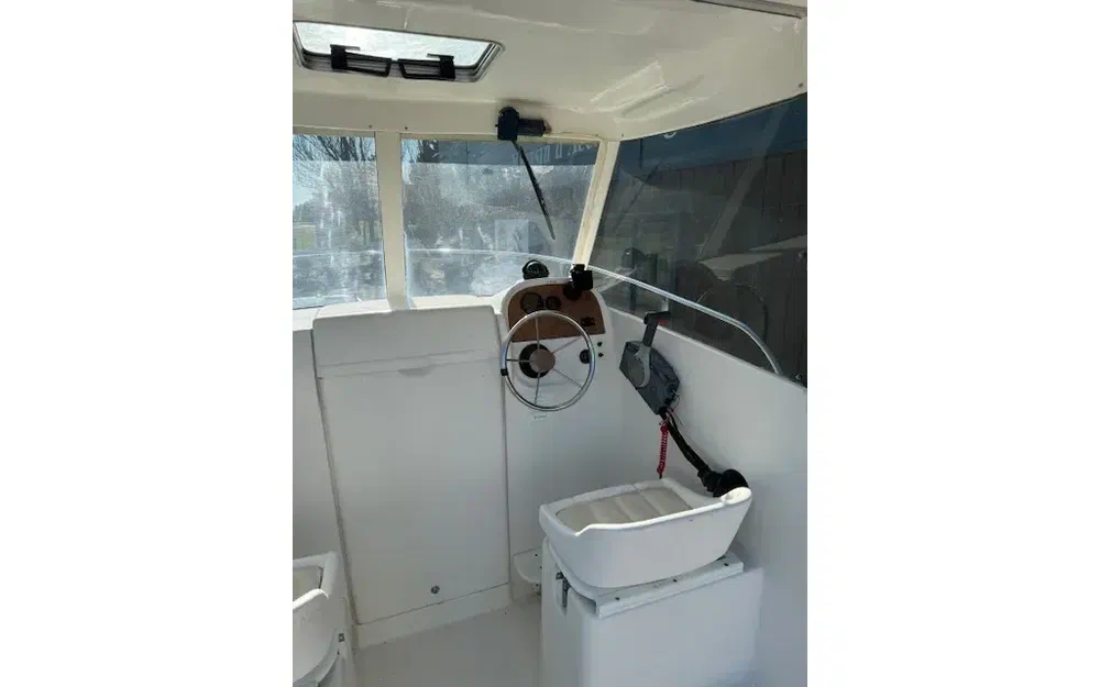 slider 3 Jeanneau Merry Fisher 580