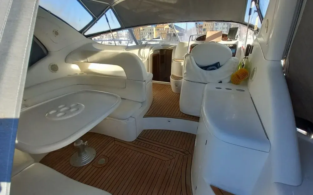 slider 3 Sessa Marine Oyster 40 - null