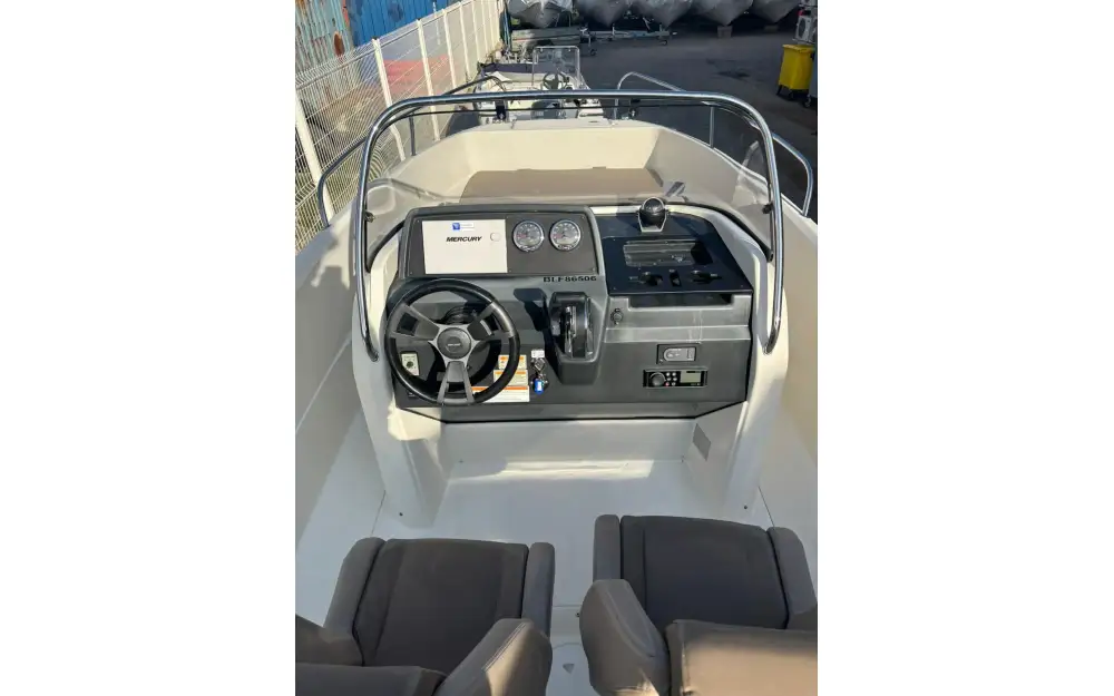 slider 4 Quicksilver Activ 605 Open