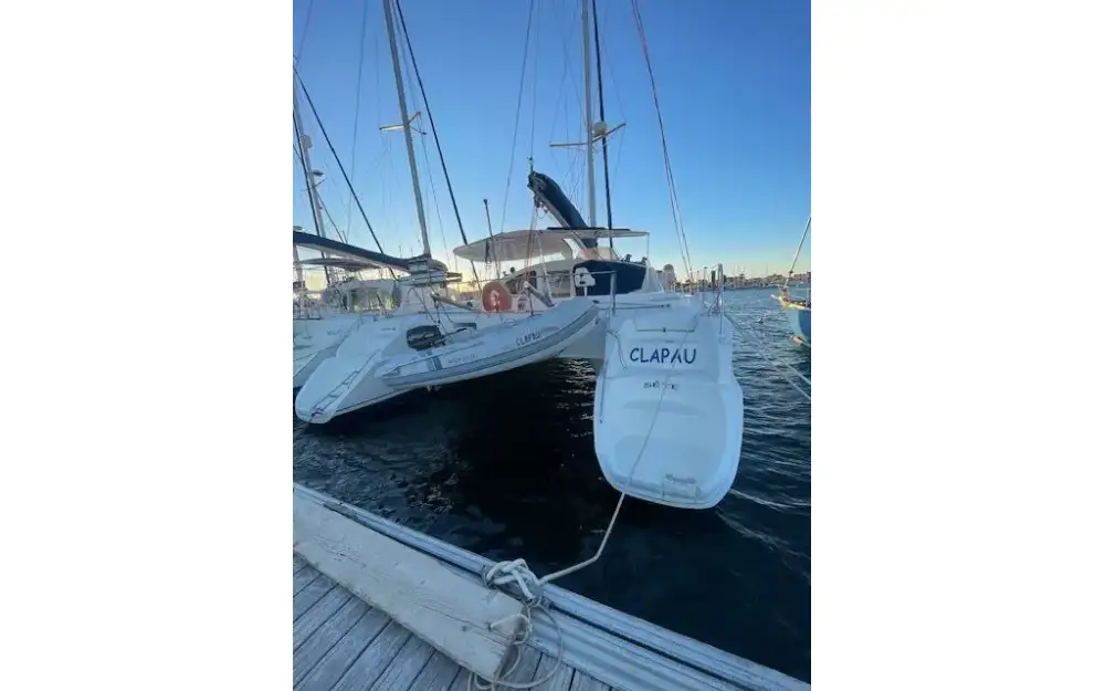 slider 10 Fountaine Pajot Belize 43