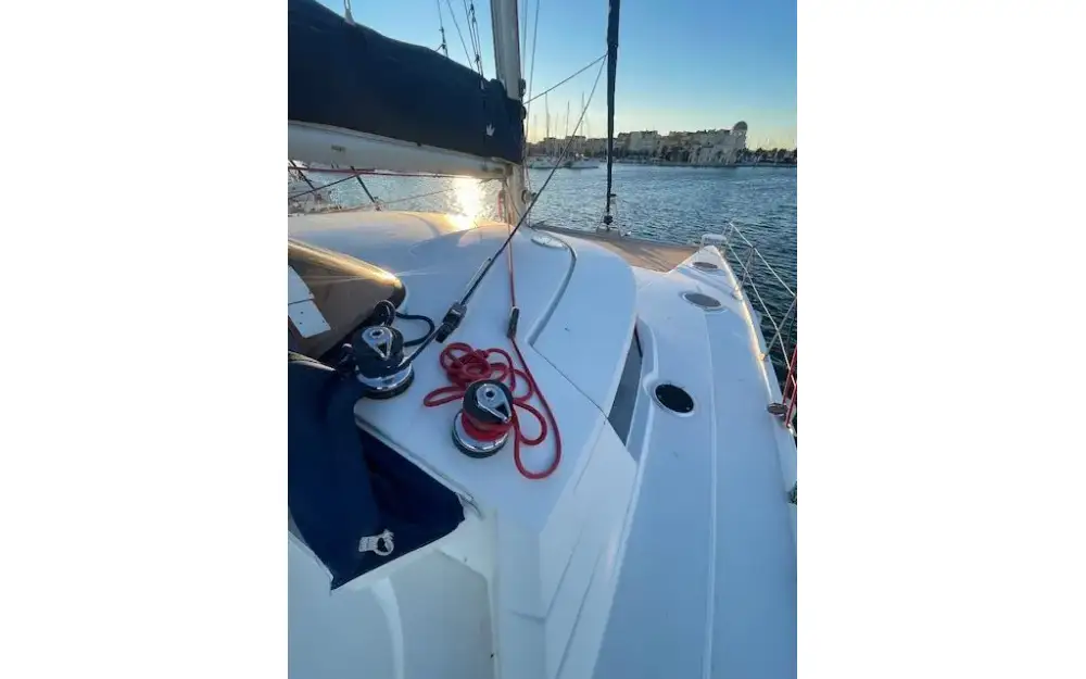 slider 13 Fountaine Pajot Belize 43