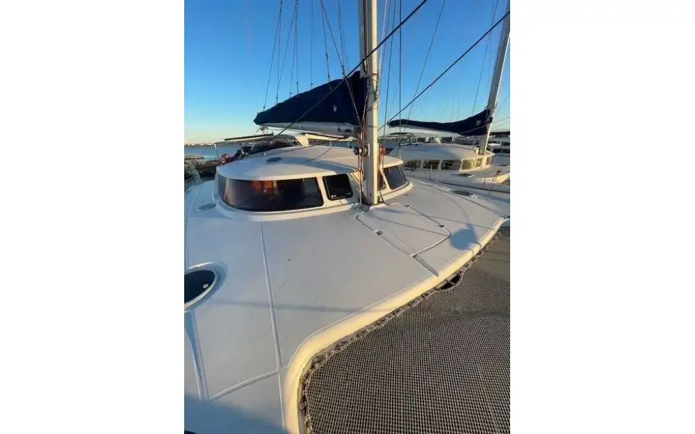 slider 14 Fountaine Pajot Belize 43