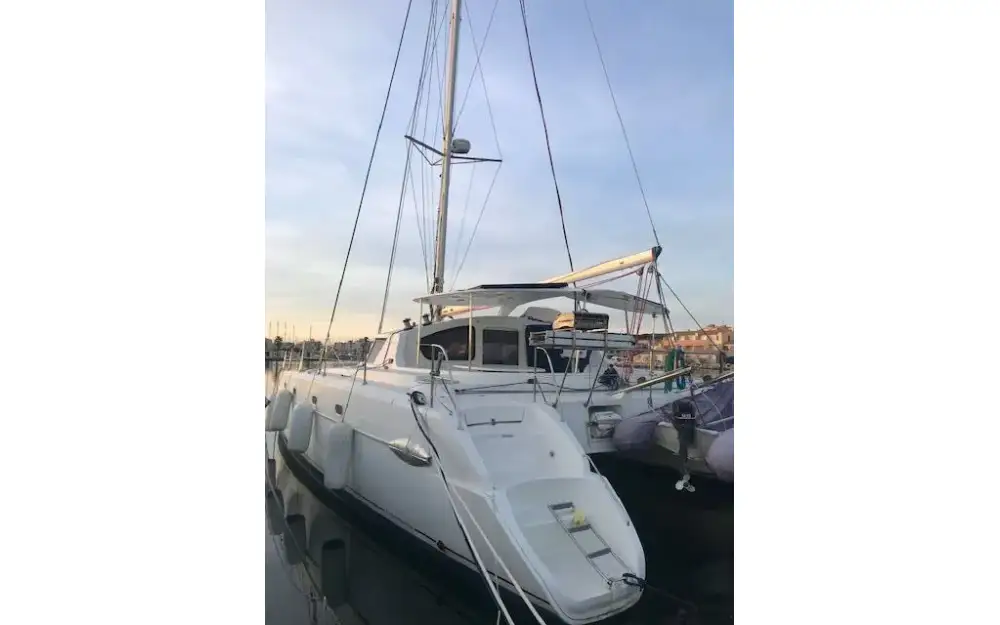 slider 4 Fountaine Pajot Belize 43