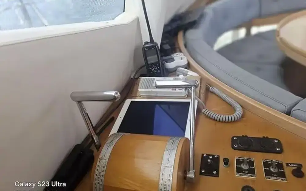 slider 34 Wauquiez Pilot Saloon 60