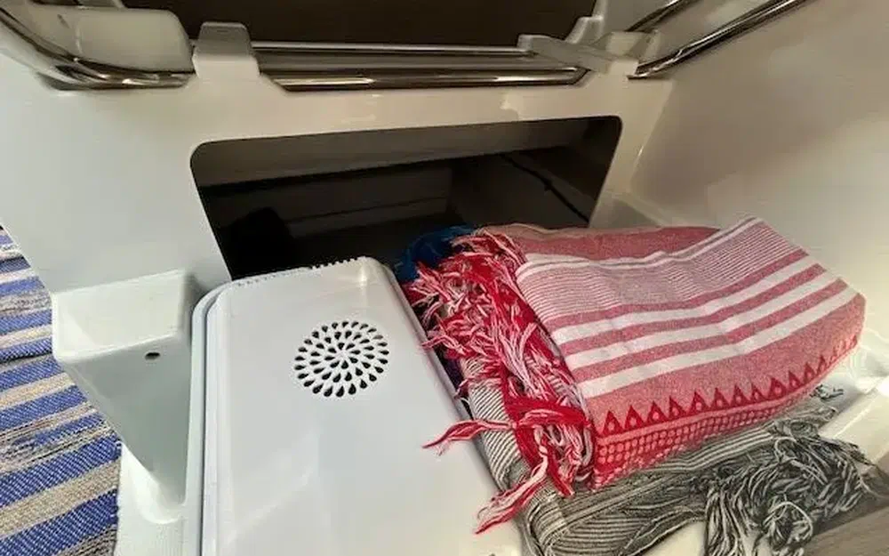 slider 15 Jeanneau Merry Fisher 795