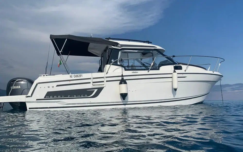 slider 0 Jeanneau Merry Fisher 795