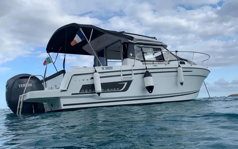 slider 1 Jeanneau Merry Fisher 795