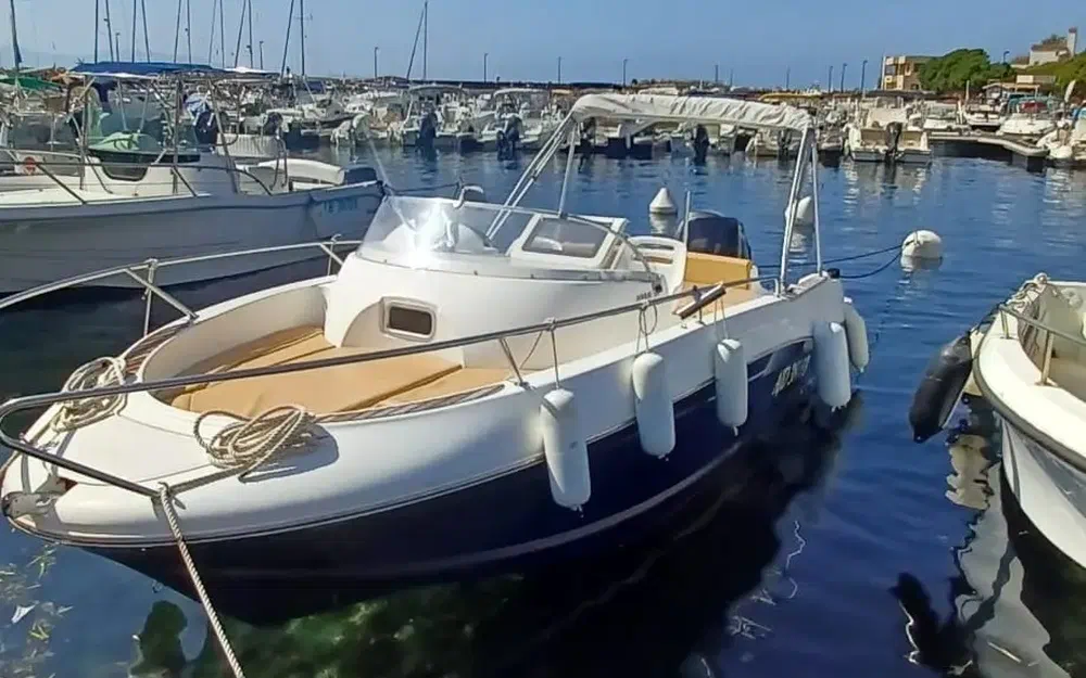 slider 0 Jeanneau Cap Camarat 625