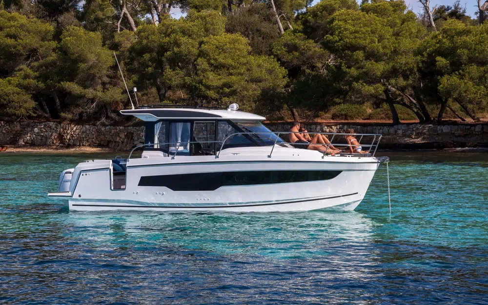 slider 2 Jeanneau Merry Fisher 895