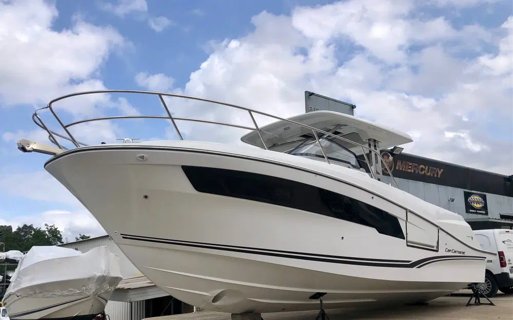 slider 8 Jeanneau Cap Camarat 10.5 WACap Camarat 10.5 Wa Serie 2