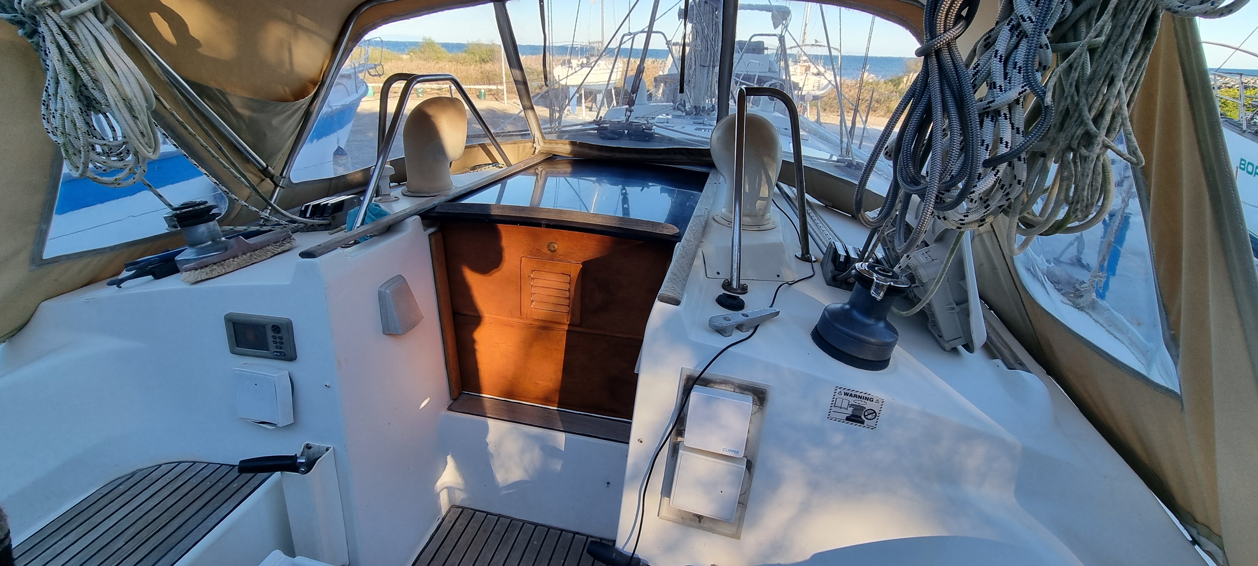 slider 3 Beneteau Oceanis