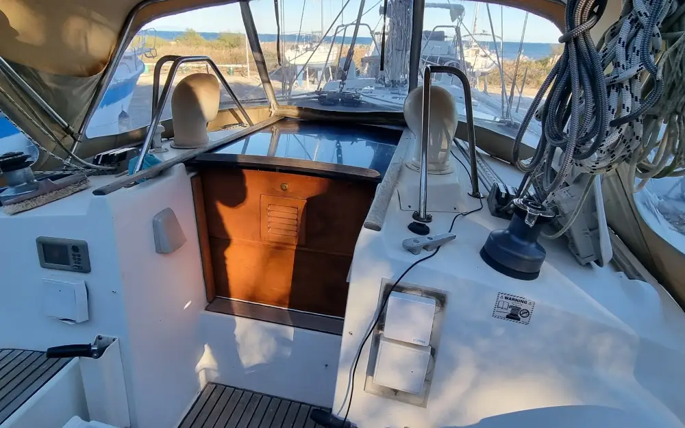 slider 3 Beneteau Oceanis