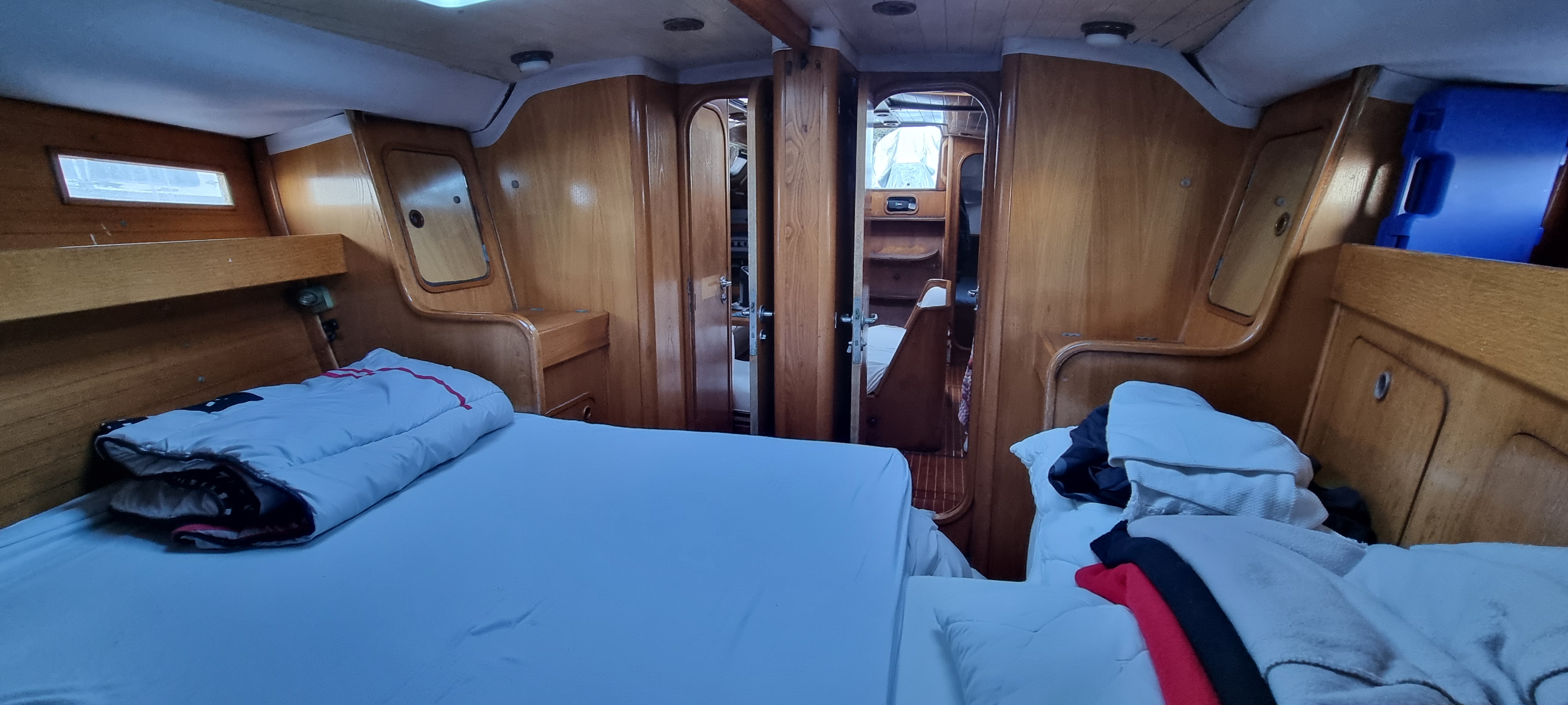 slider 8 Beneteau Oceanis