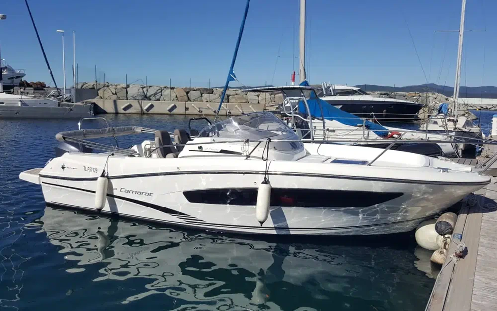 slider 0 Jeanneau Cap Camarat 7.5 WA