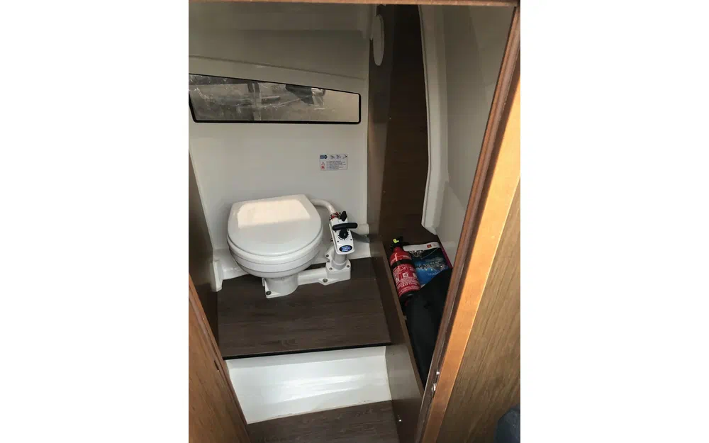 slider 7 Jeanneau Cap Camarat 7.5 WA