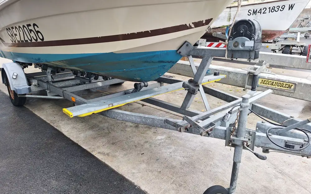 slider 3 Jeanneau Cap Camarat 505