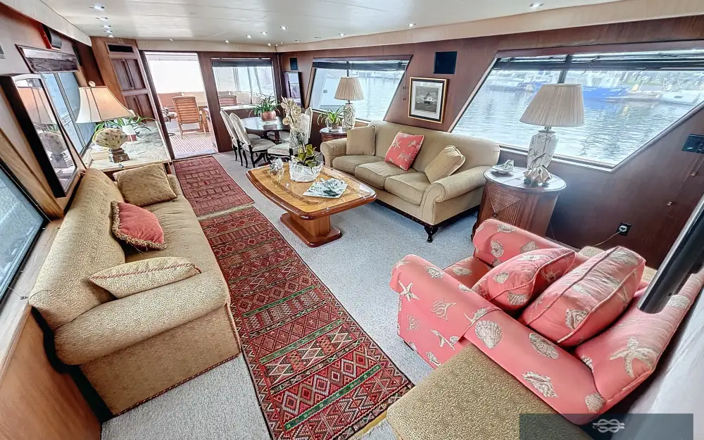 slider 9 Hatteras  85