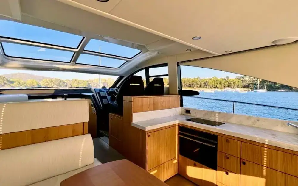 slider 8 Fairline Targa 50 Gran Turismo