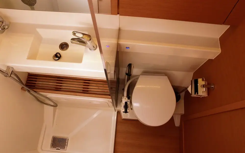 slider 22 Jeanneau Sun Odyssey 440