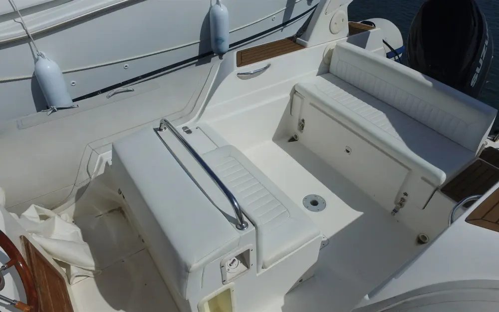 slider 14 Capelli Tempest 770