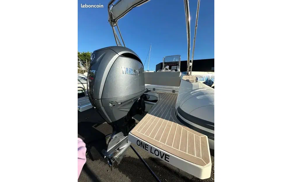 slider 3 Capelli Tempest 700