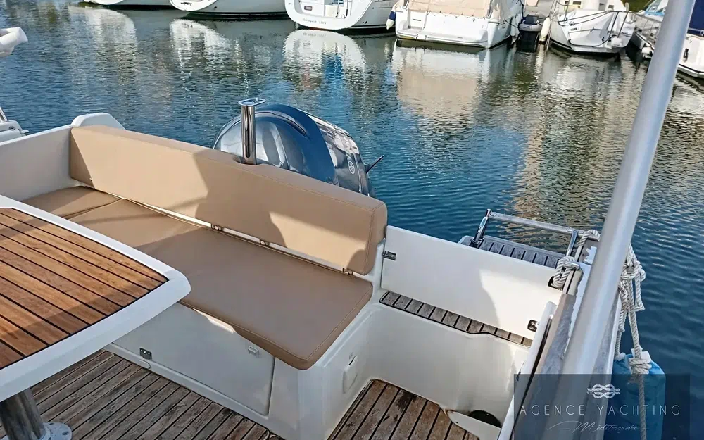 slider 12 Jeanneau Cap Camarat 7.5 WA