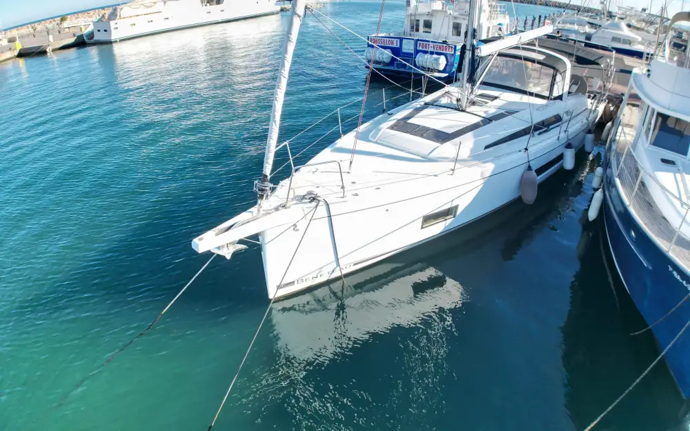 slider 1 Beneteau Oceanis 46.1