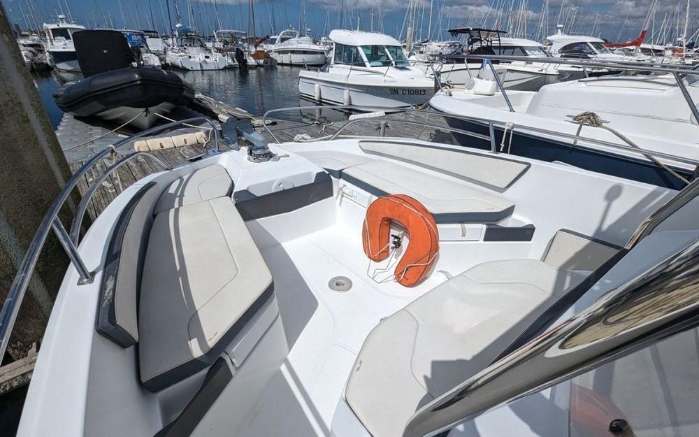 slider 2 Beneteau Flyer 7 SPACEdeck