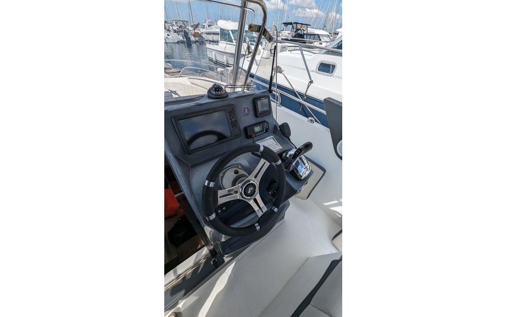 slider 4 Beneteau Flyer 7 SPACEdeck