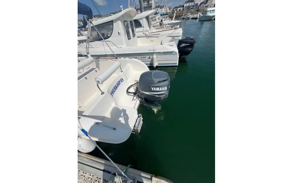 slider 9 Pacific Craft  550 Open