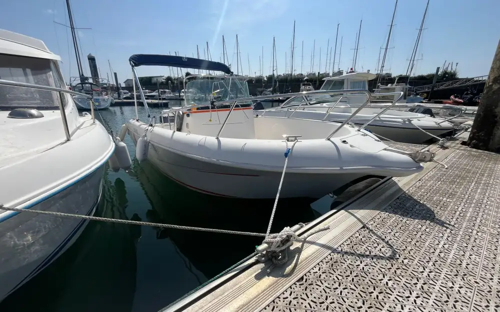 slider 3 Pacific Craft  550 Open