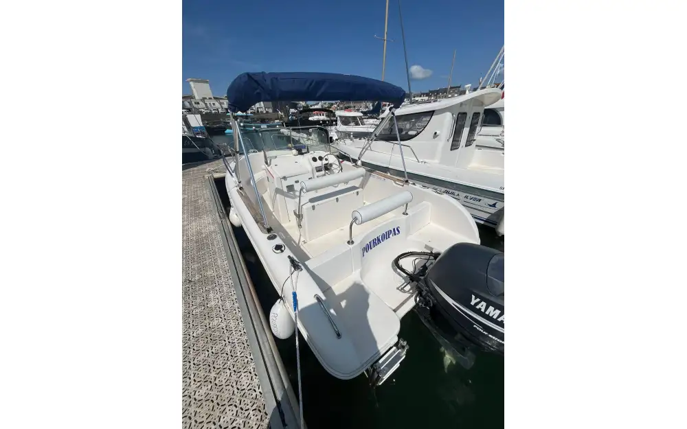 slider 5 Pacific Craft  550 Open