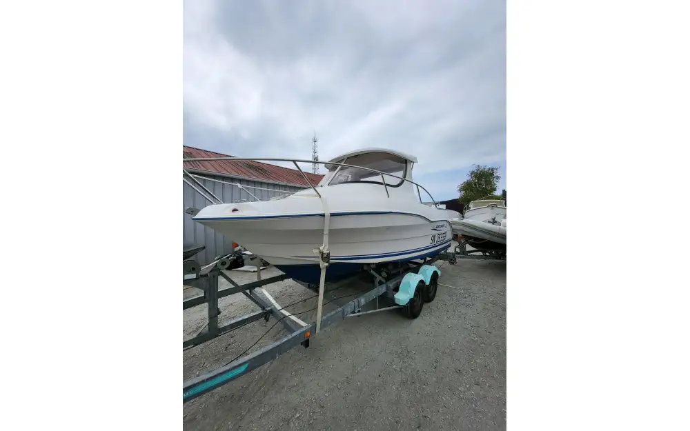 slider 2 Quicksilver  640 Pilothouse